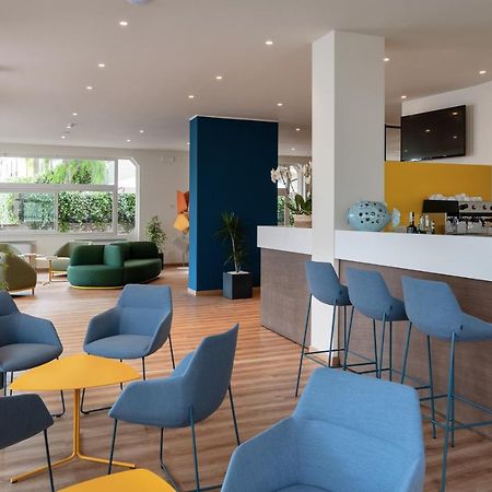 Hotel Riva Alassio Bagian luar foto